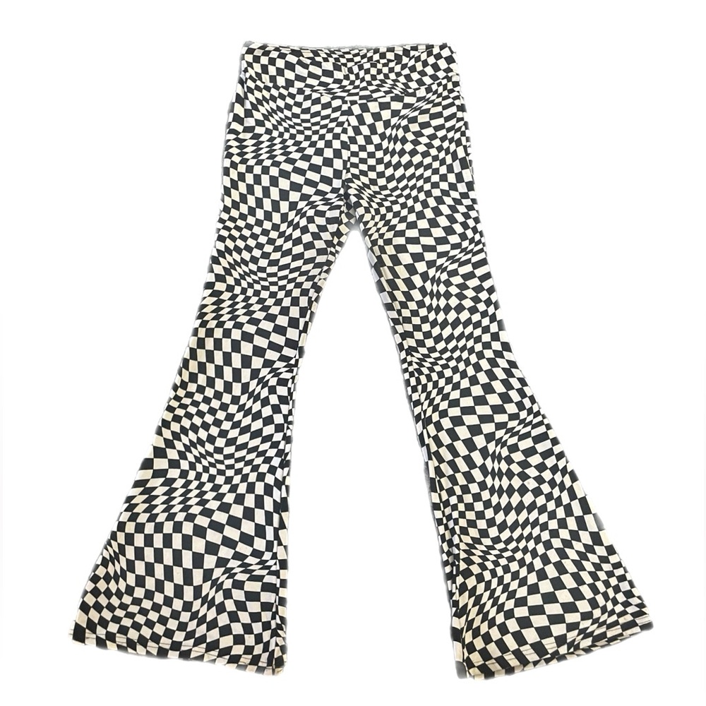 No Boundaries Black and White Checkered Leggings